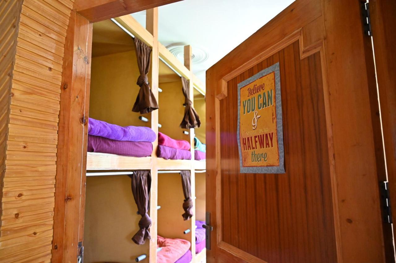 Indian Backpackers Hostel Manāli エクステリア 写真