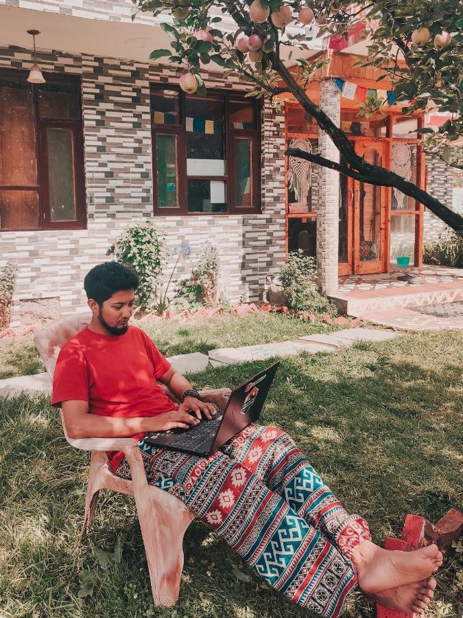 Indian Backpackers Hostel Manāli エクステリア 写真